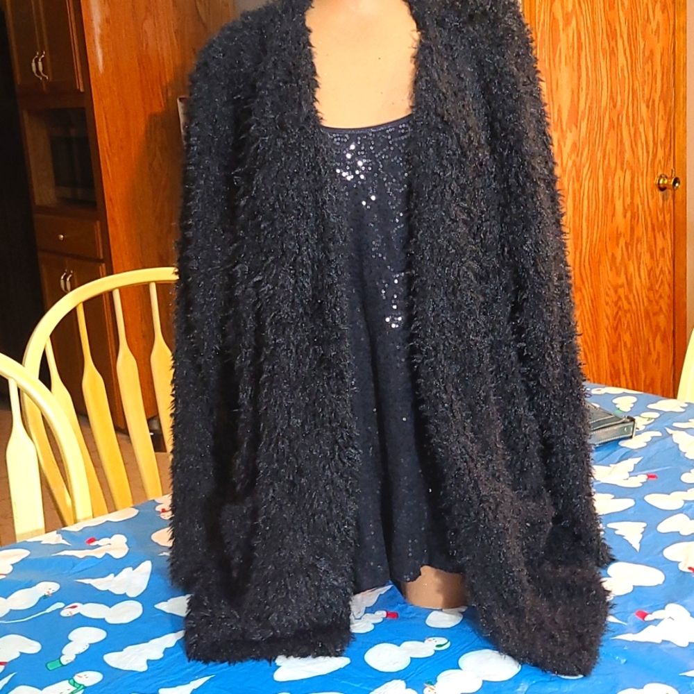 Womens sequin top and 2x fuzzy cardigan black.